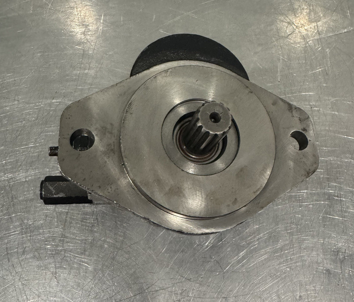Danfoss 83111932 Hydraulic Gear Pump NEW! SHIPS FREE!