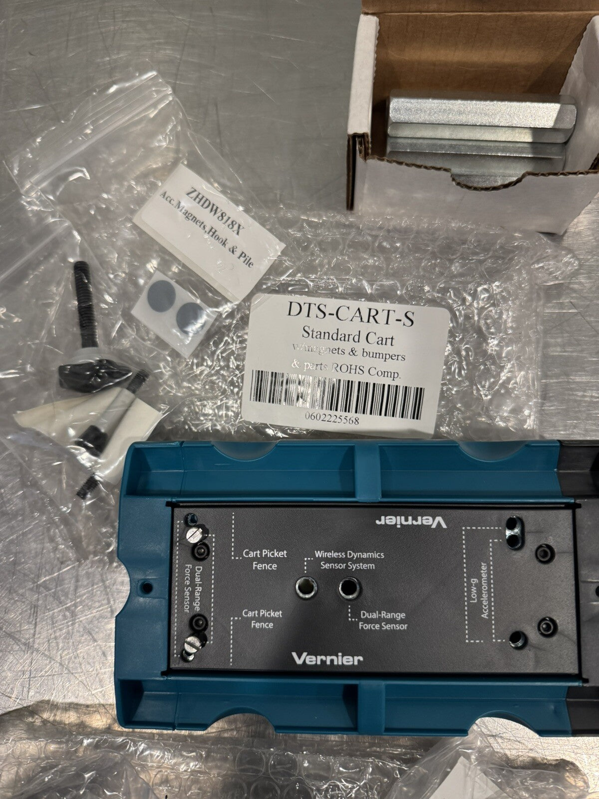 Vernier TC1603 Dynamics Cart & Track System No Track NEW! BOX 2 ONLY! SHIPS FREE