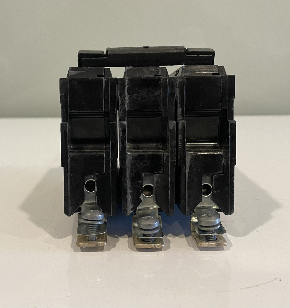 40A 3 Pole Circuit Breaker NEW! SHIPS FREE!