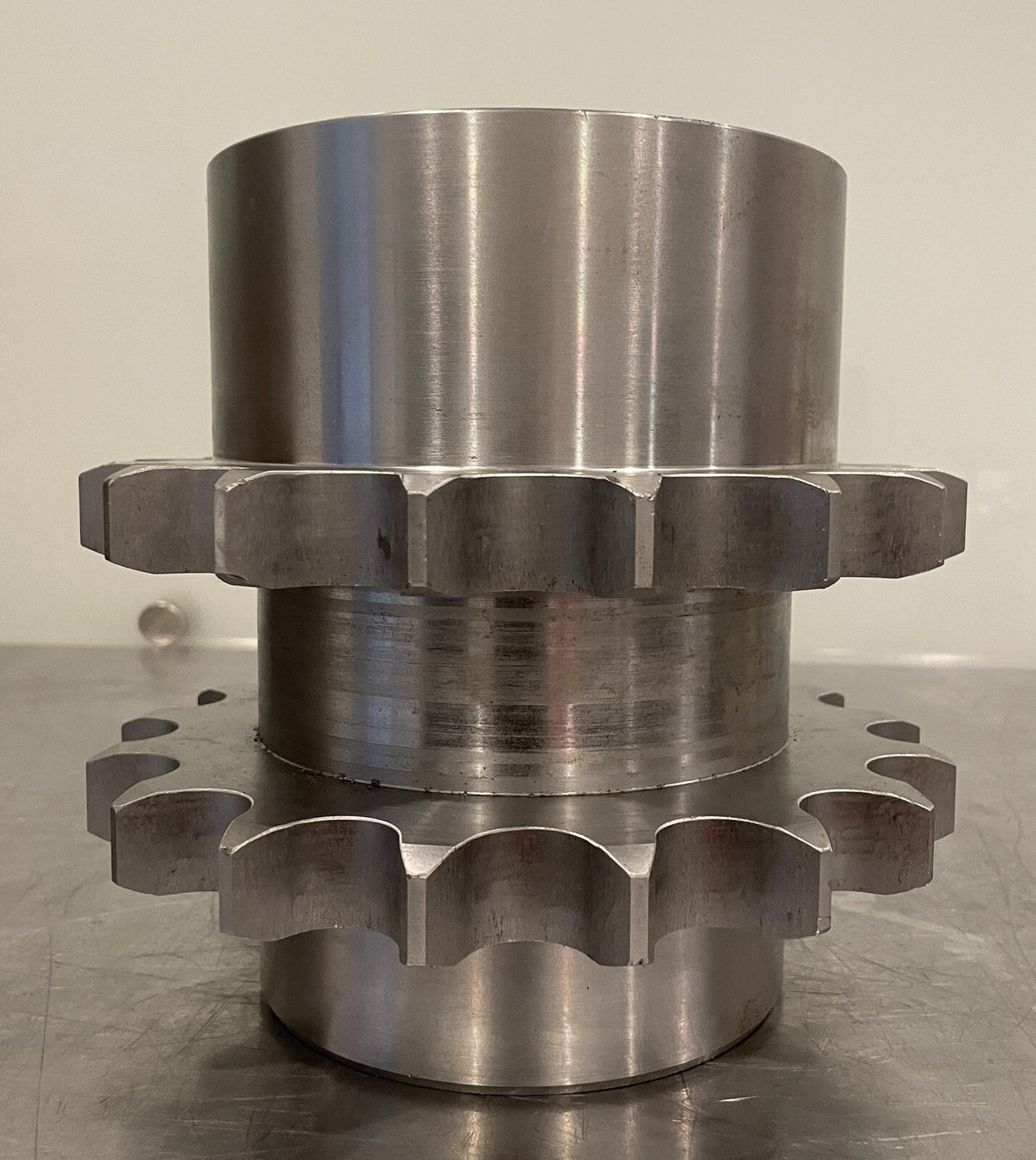 17 Spline Dual Sprocket Hub Keyed Roller NEW! FREE SHIPPING!