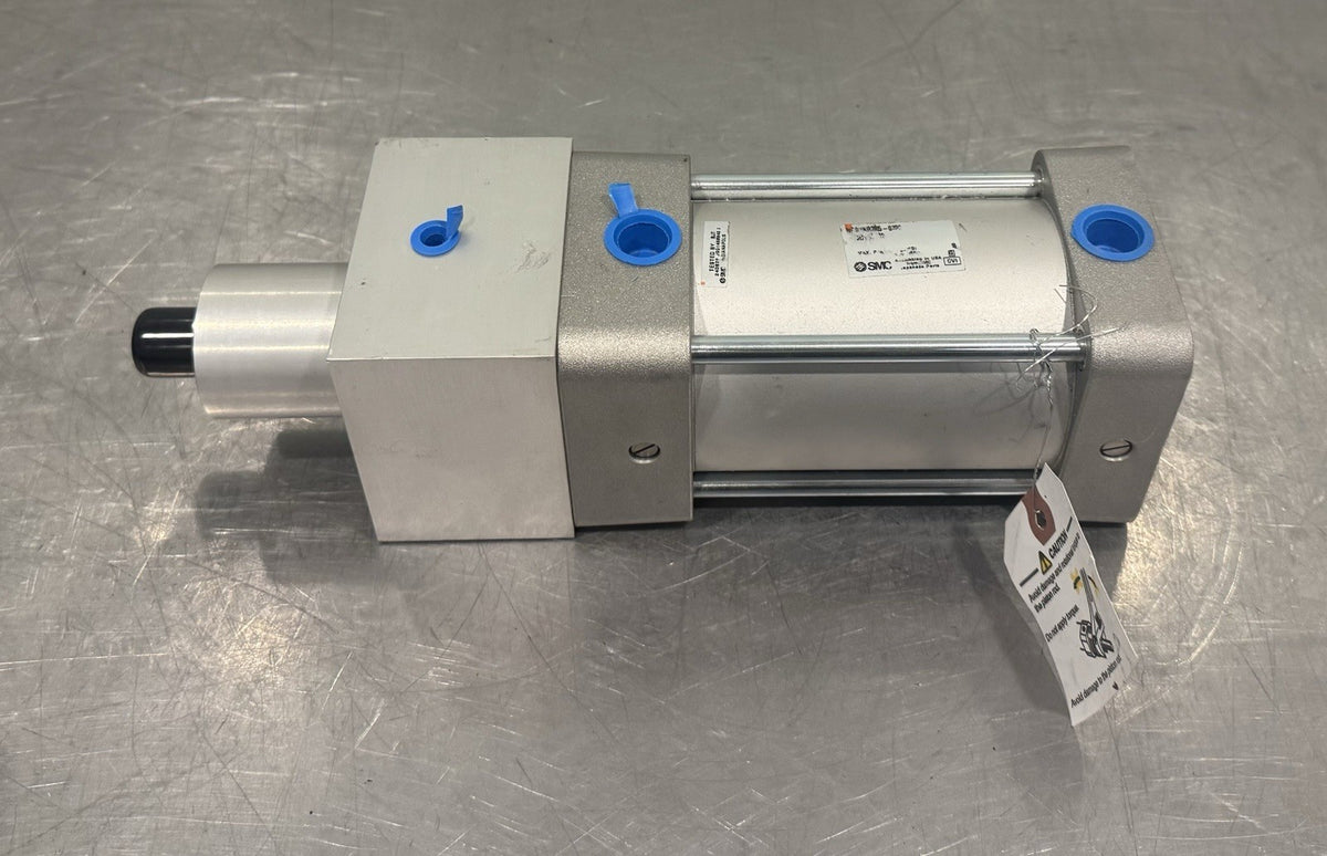 SMC Pneumatic Air Cylinder NEW! FREE SHIPPING!