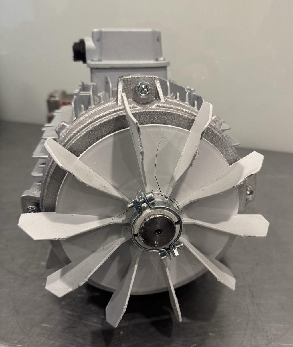 TN112B/34 34 ZZC3 Motor 5.5HP 208/360V Speck NP10/13-150RE A49356472 NEW!