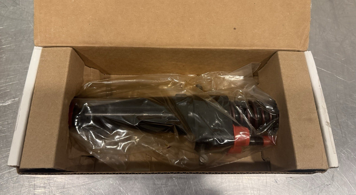Interstate Mcbee 40111736 Fuel Injector UTEX 710 EcoTip NEW IN BOX! SHIPS FREE!