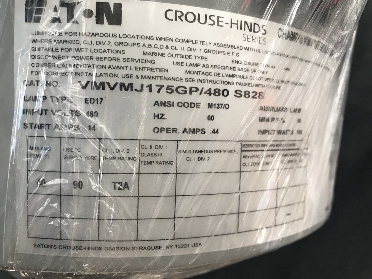 Eaton Crouse-Hinds VMVMJ175GP/480 S828 Vaporproof 175W Light NEW