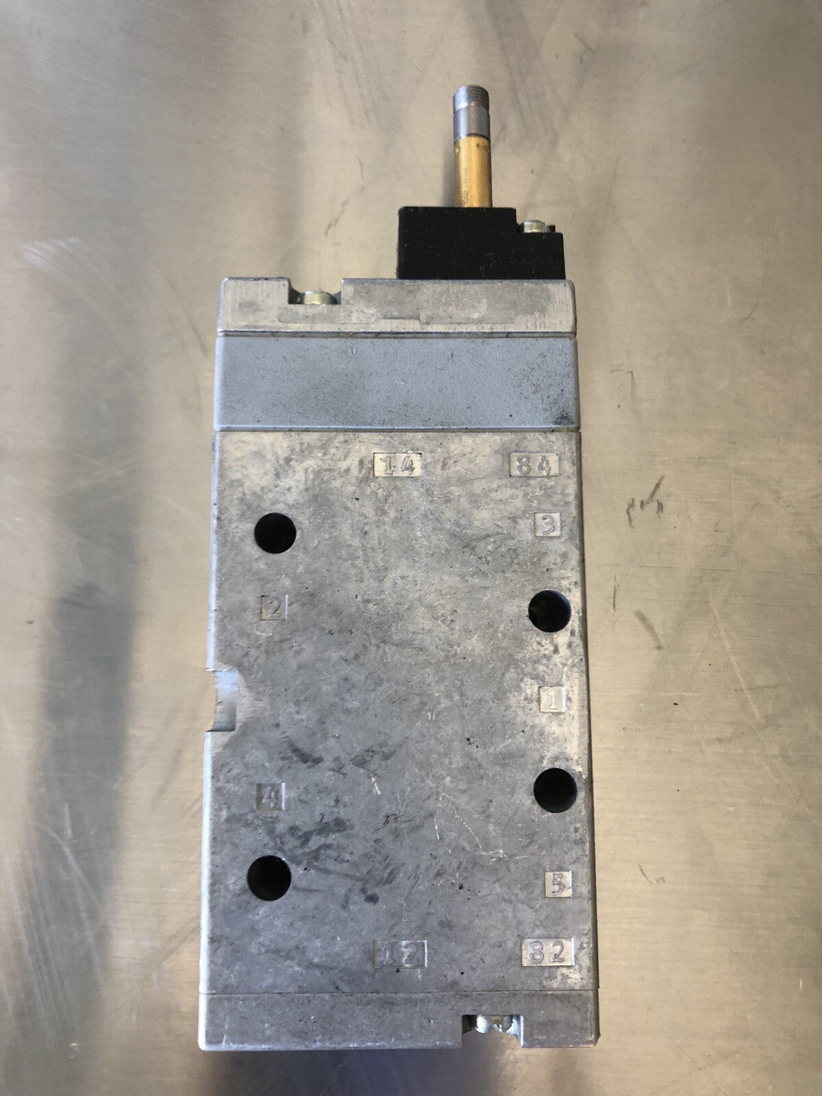Festo MFH-5-3/8-S B-S Solenoid Valve 13021495 NEW!!! FREE SHIPPING!!!