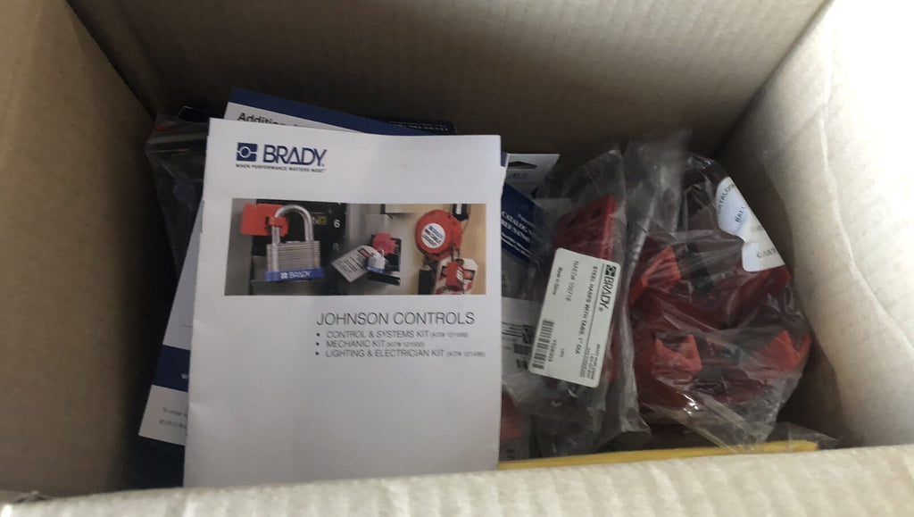 BRADY 121500 Lockout Kit JCI Mechanics 33Z365 NEW IN BOX!! FREE SHIPPING!!!