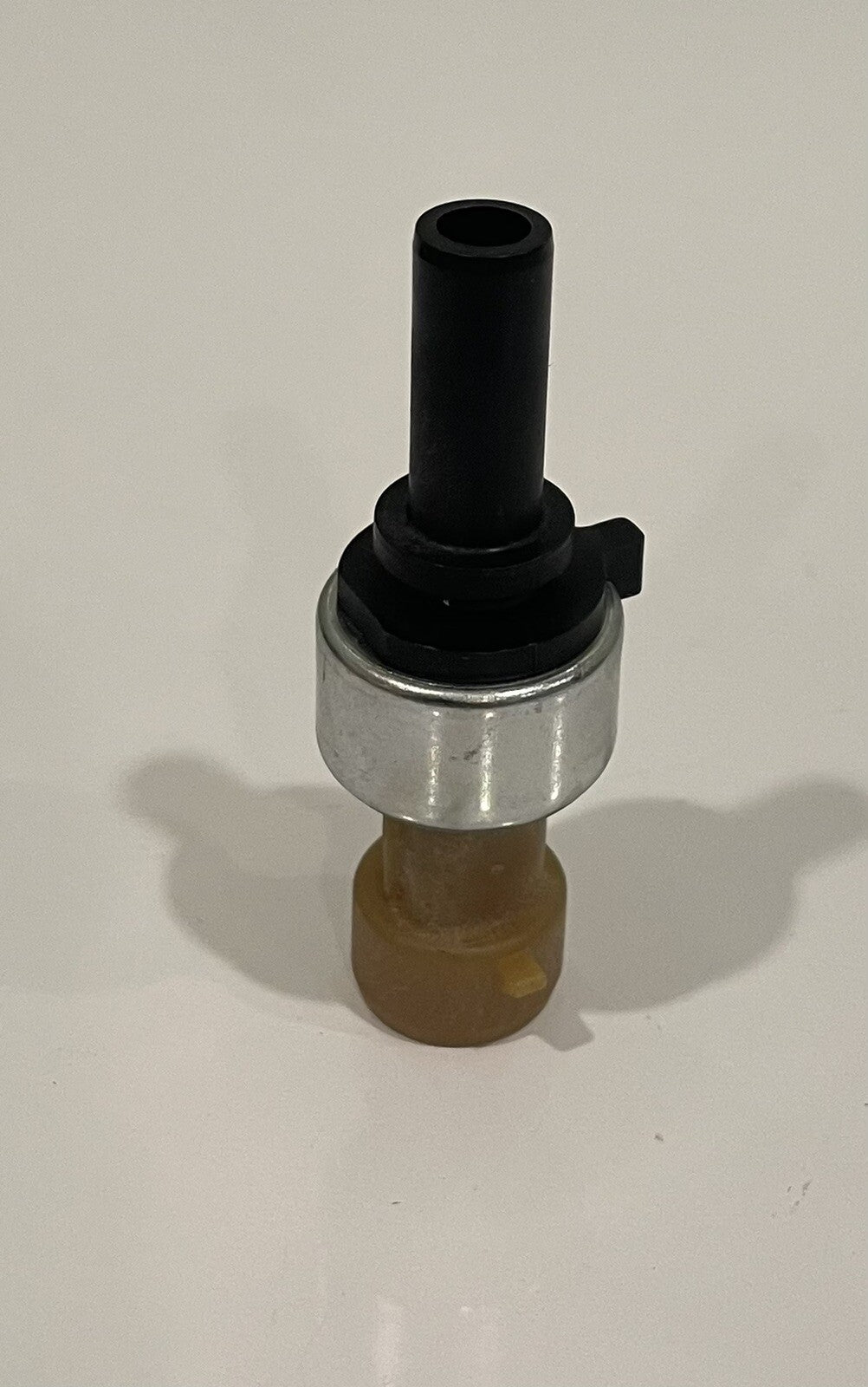 22443498 Air Pressure Sensor Genuine Volvo Mack NEW! FREE SHIPPING!