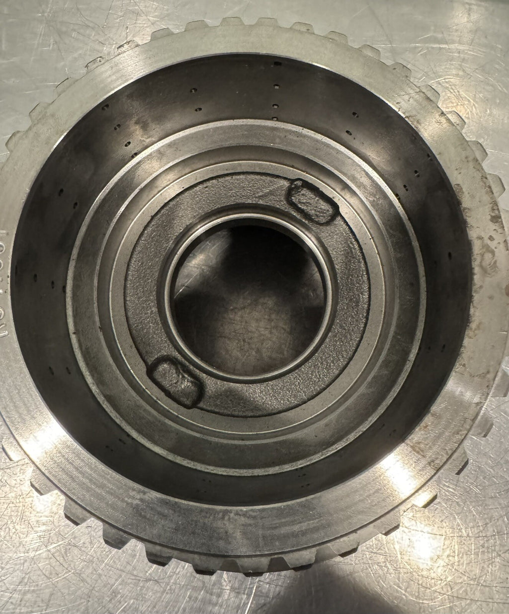 R541381 John Deere Differential Intermediate Housing NEW! FREE SHIPPING!