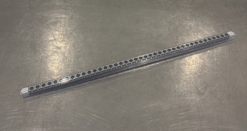 TE Connectivity 1658998-1 DIN Connectors Circular 40 PACK NEW! FREE SHIPPING!
