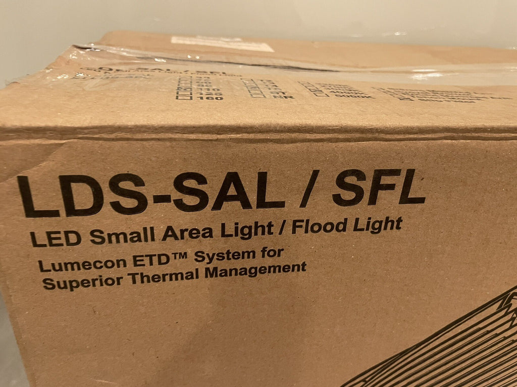 Lumecon LDS-SFL 110W 16,000 Lumens 4000K Slip Fitter Dark Bronze NEW! SHIPS FREE