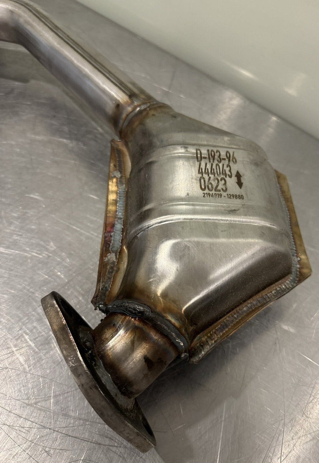 Magnaflow 444043 Direct Fit Catalytic Converter California NEW IN BOX!
