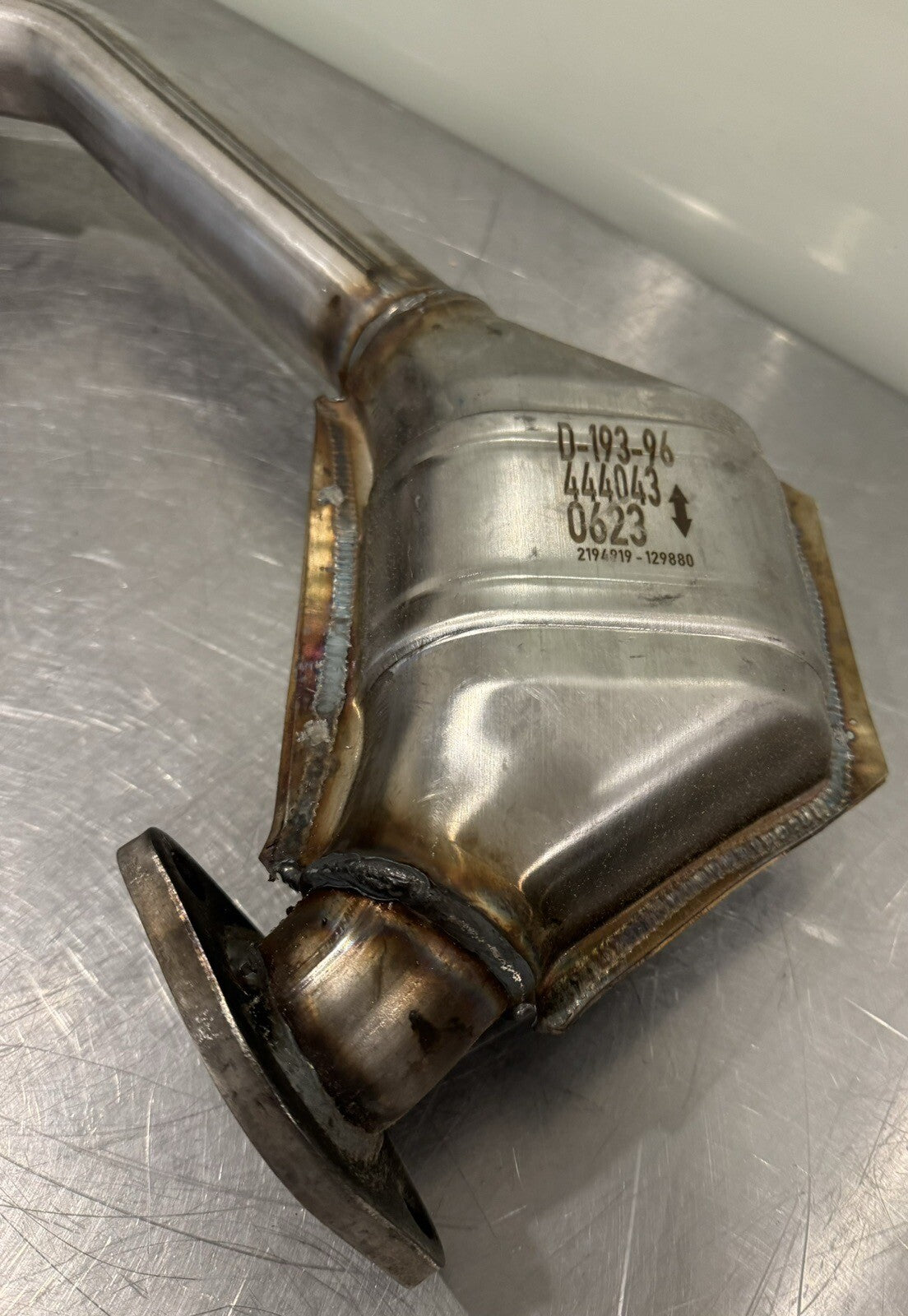 Magnaflow 444043 Direct Fit Catalytic Converter California NEW IN BOX!