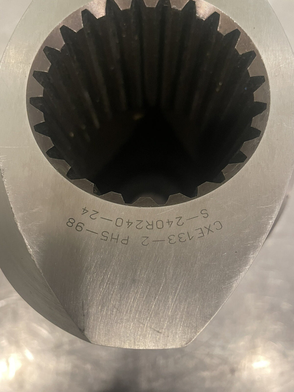 CPM 24 Spline Spiral Bit 1050020554-01 CXE133-2 pH5-98 S-240R240-24 NEW!