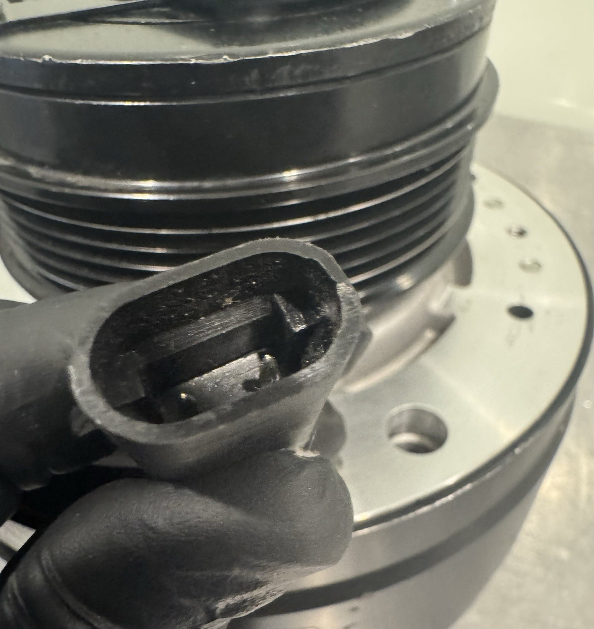 Omega 20-10492-AM AC Compressor W/ Clutch NEW! FREE SHIPPING!