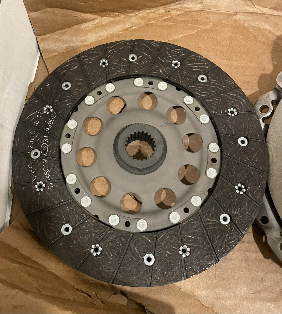 Luk 03-070 Clutch Kit NEW IN BOX! FREE SHIPPING!