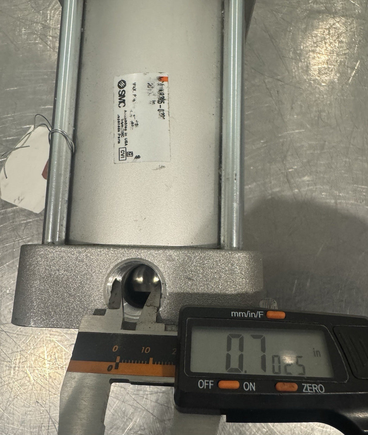 SMC Pneumatic Air Cylinder NEW! FREE SHIPPING!
