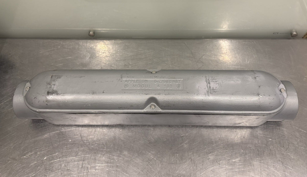 Appleton O-Z/Gedney 4 103 Conduit Body W/ Cover NEW! FREE SHIPPING!