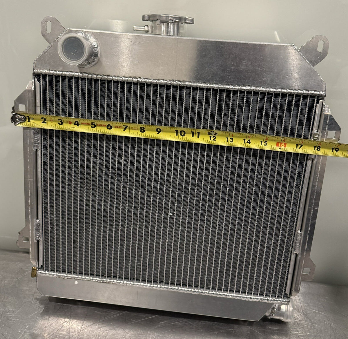 BWR320I Radiator Aluminum NEW IN BOX! FREE SHIPPING!