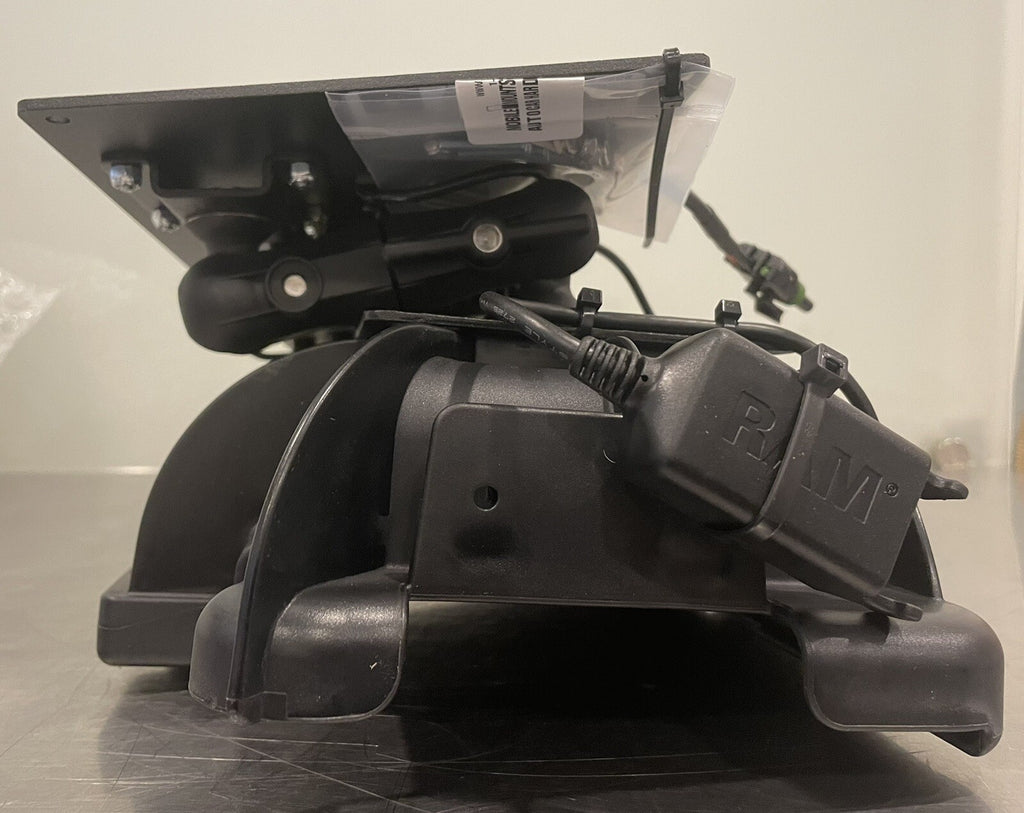 Mobile Mounts MM-RSGSC-AUTO Install Plate MM-VPDU-4720 VPDU NEW IN BOX!