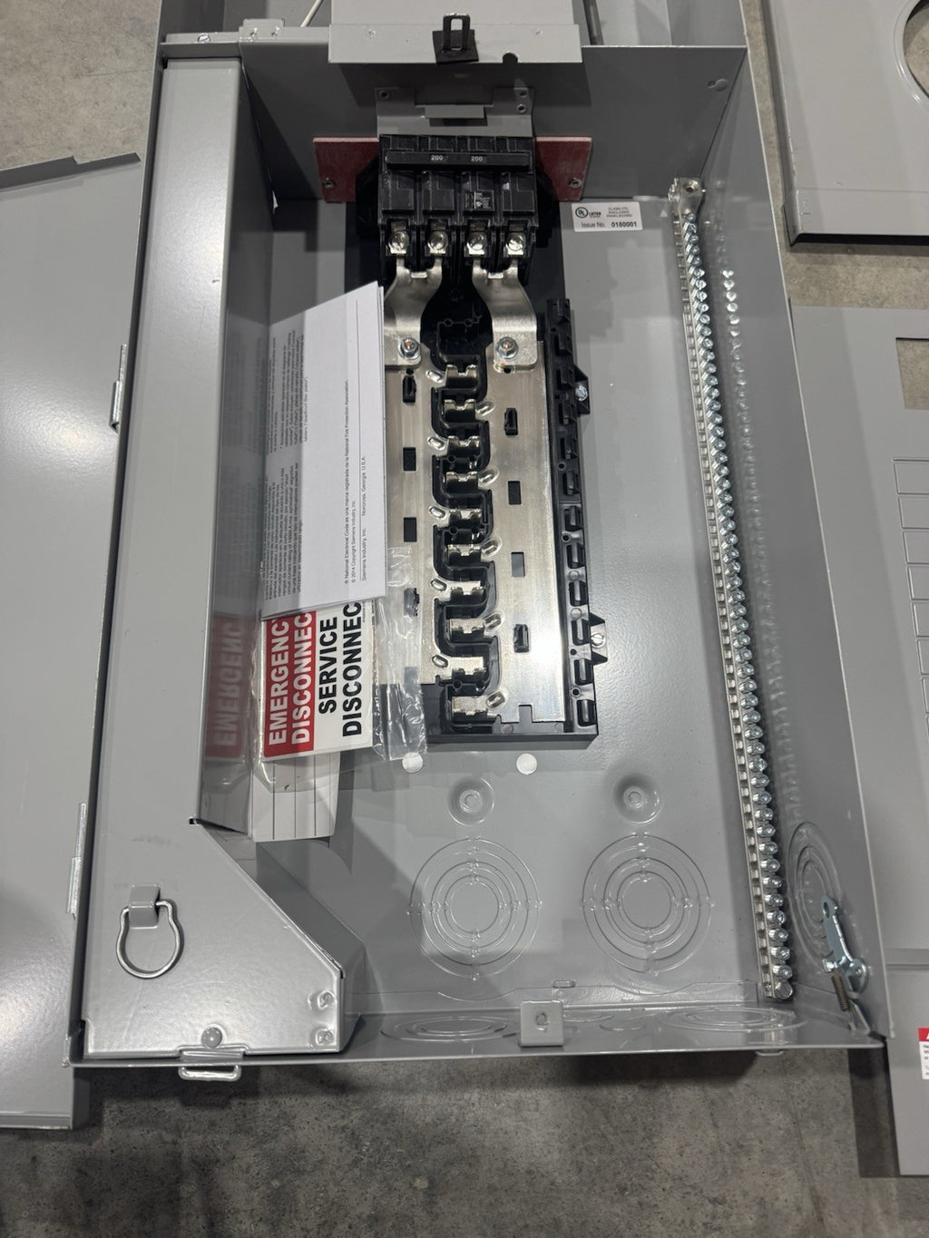 Siemens MC2040B1200JLC 200 Amp 20 Space 40 Circuit 5 Jaw Bypass Meter Center NEW