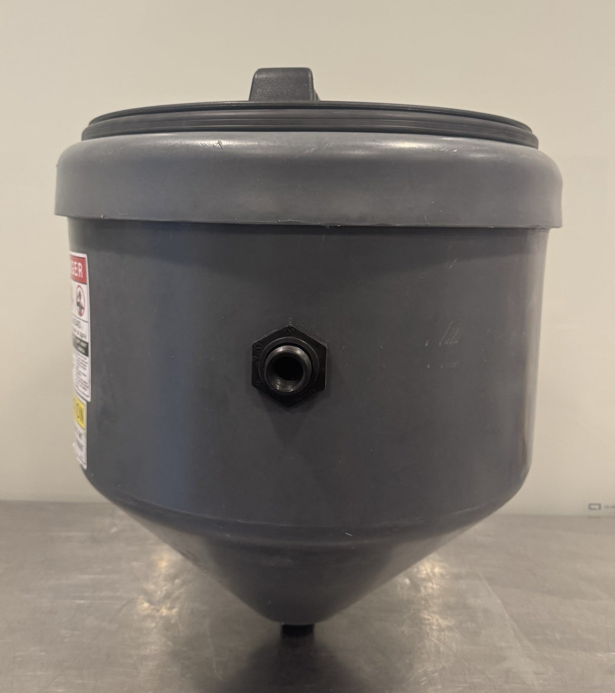 Norwesco Handler 1 Tank 15 Gallon Grey NEW! SHIPS FREE!