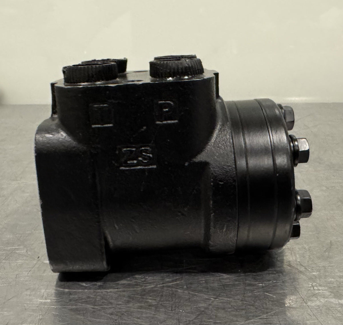 101S-1-100-15-F Hydraulic Steering Control Pump 12 Spline W/ Relief Port NEW!