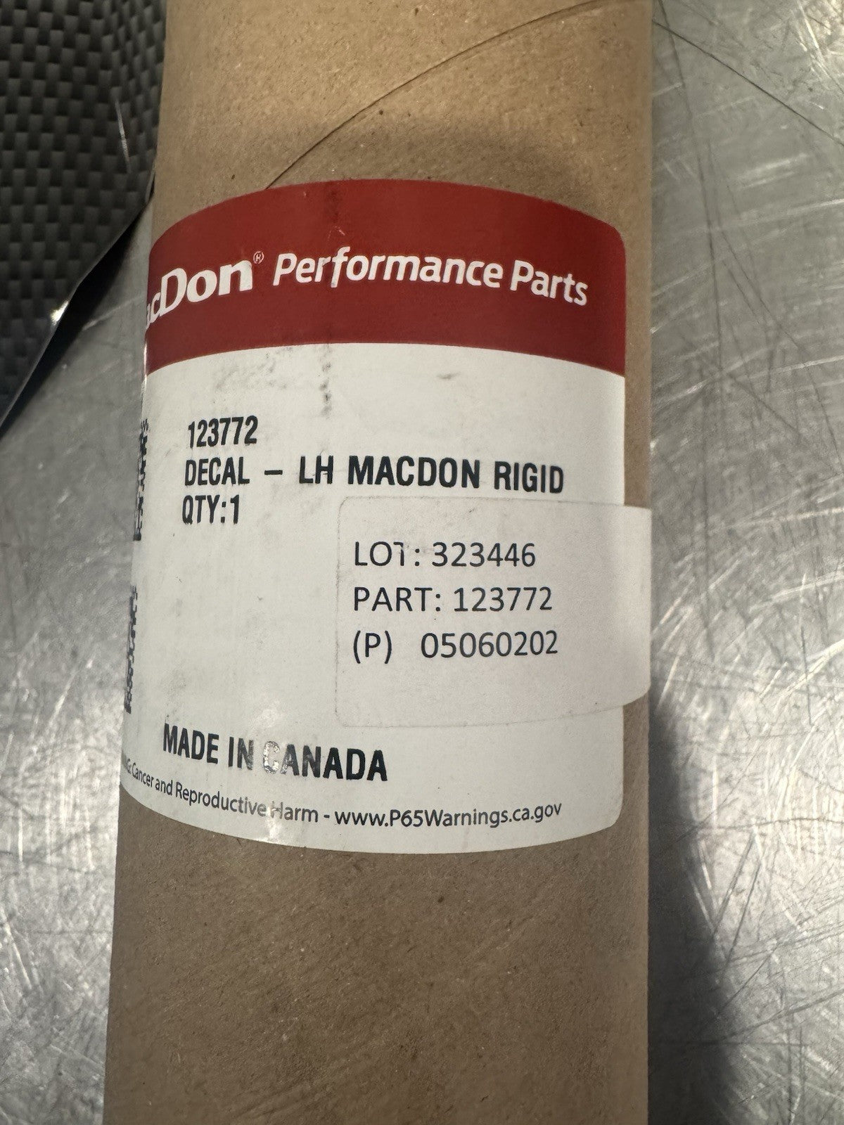 MacDon 123772 Decal LH Macdon Rigid NEW! FREE SHIPPING!