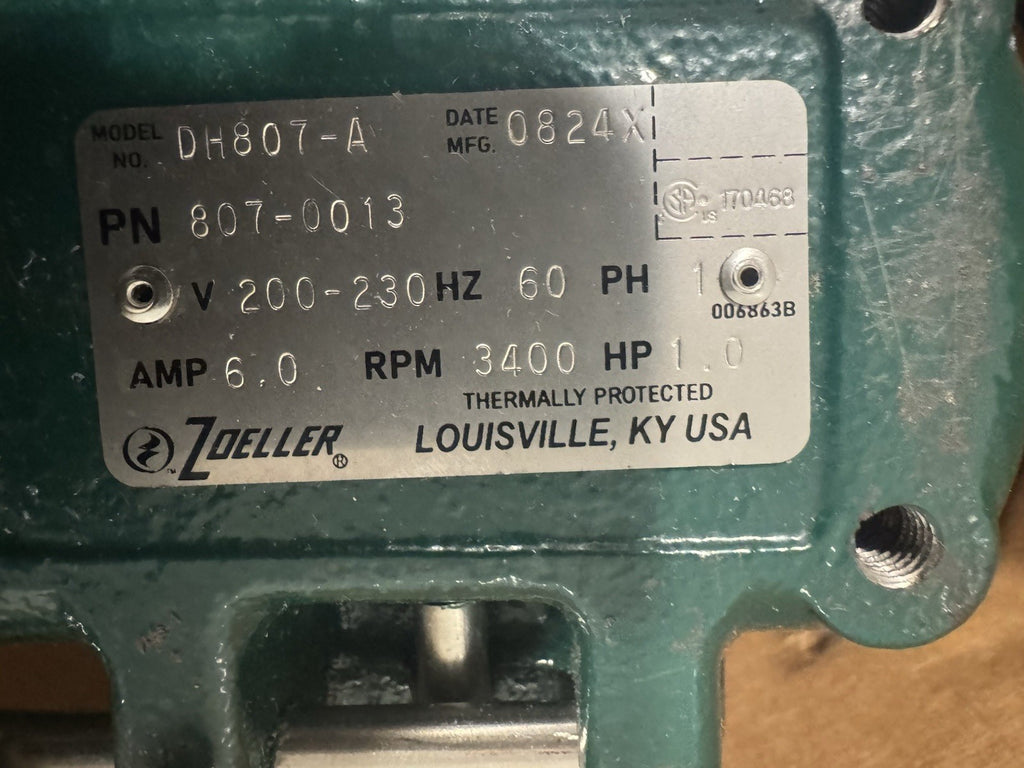 Zoeller 807-0013 Grinder Pump 200-230V 3400 RPM 1HP 6 Amp NEW IN BOX! SHIPS FREE