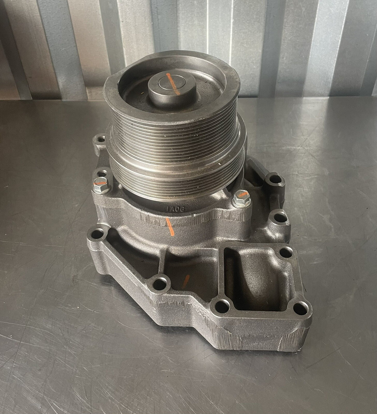 Cummins 4386570 Water Pump 4393471 ISX QSX DAMAGE PULLEY NEW! FREE SHIPPING!
