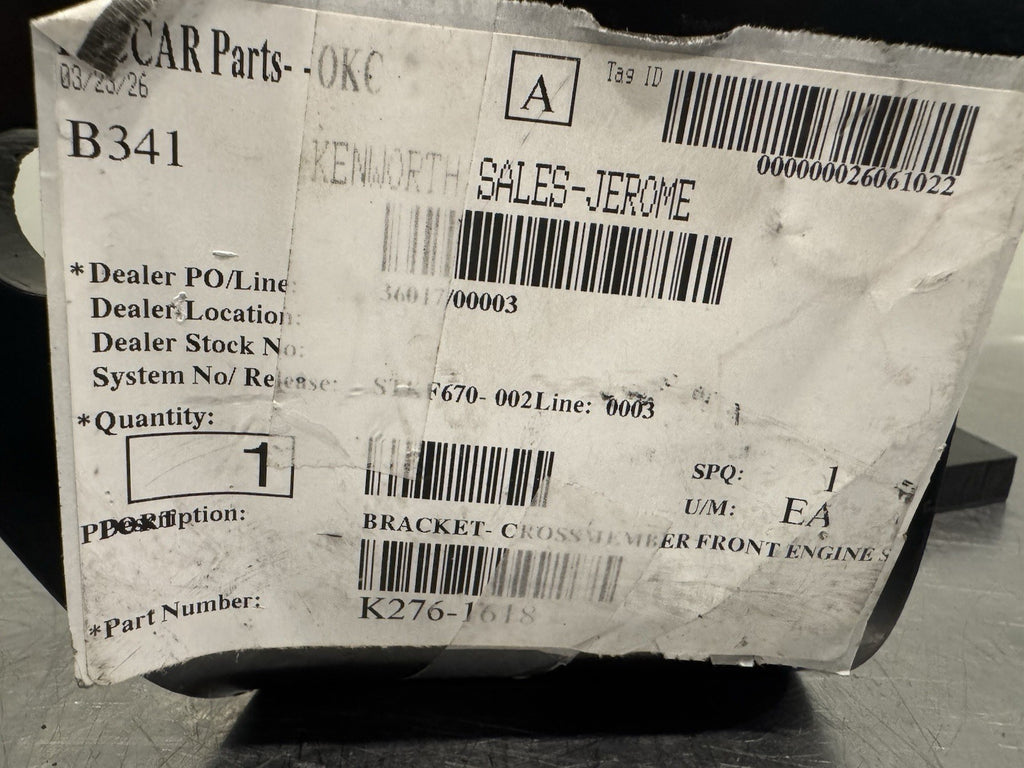 Paccar K276-1618 Right Front Engine Support Crossmember Bracket NEW! SHIPS FREE
