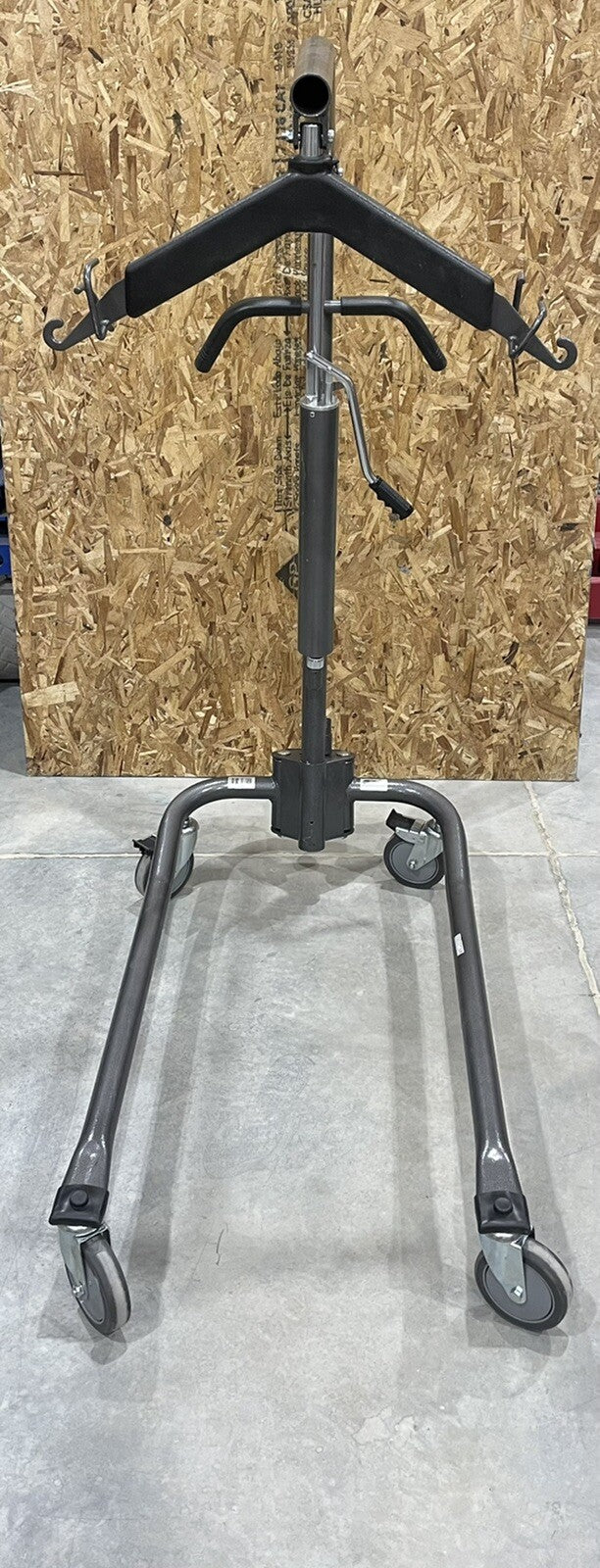 Mckesson 146-13023SV Manual Hydraulic Patient Lift W/O Sling NEW! FREE SHIPPING!
