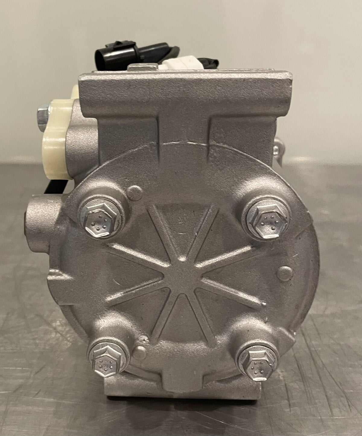 295-CQ017 AC Compressor NEW IN BOX! FREE SHIPPING!
