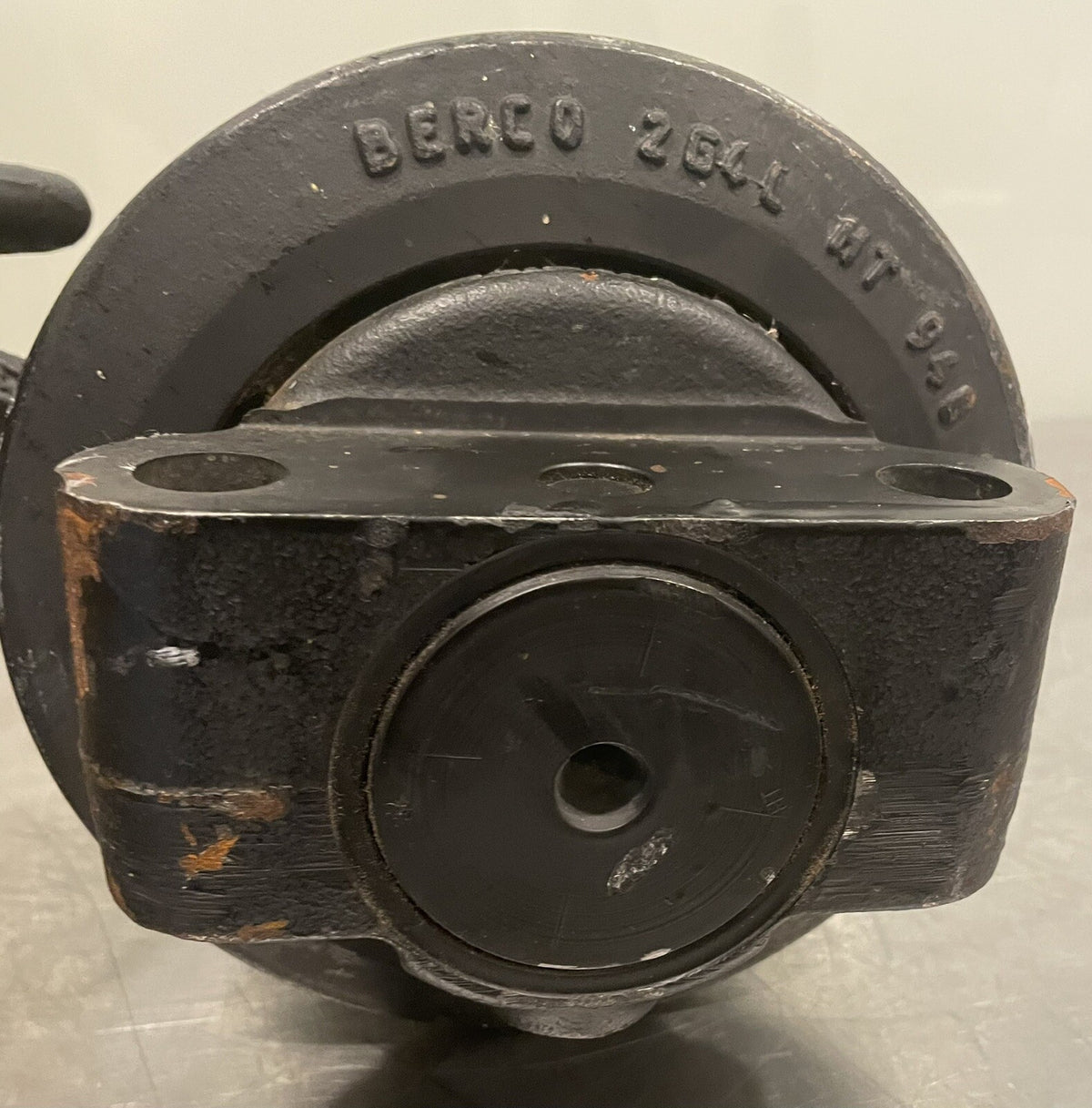 John Deere FF531112 Lower Roller AT444699 NEW! FREE SHIPPING!