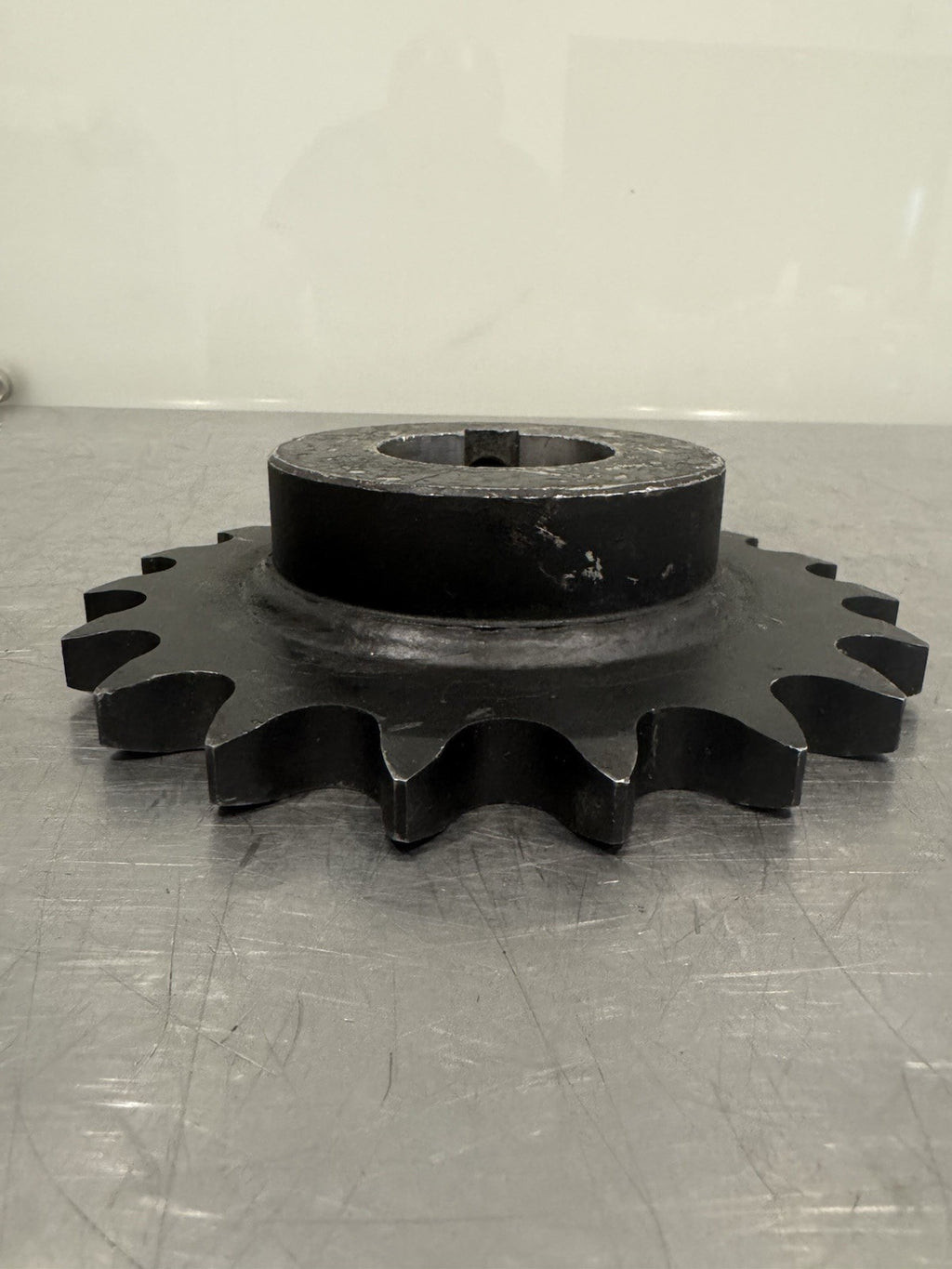 100B19H Sprocket 19 Teeth 2-1/4 ID Bore NEW! FREE SHIPPING!
