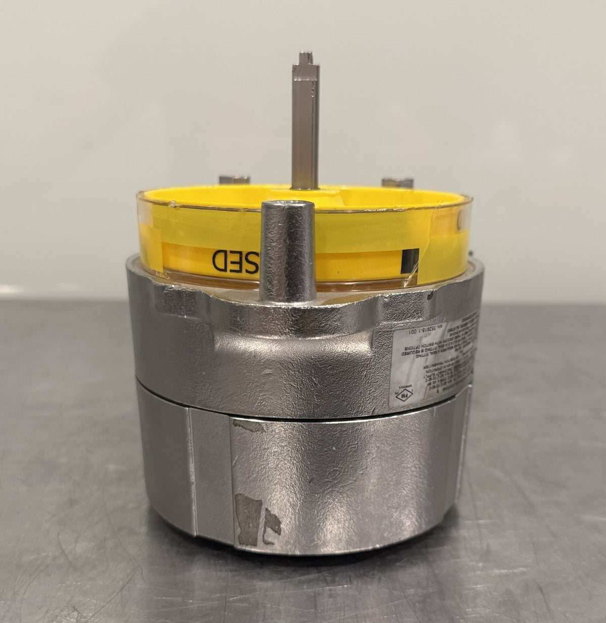Westlock 366-NBY2B2M0600 Rotary Position Monitor Accutrak 366 Valve NEW!