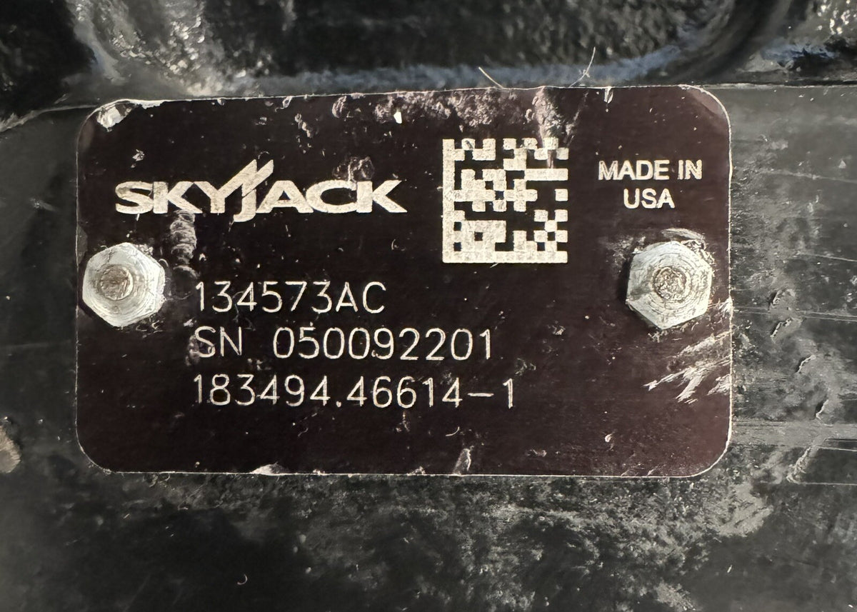 Skyjack 134573 Genuine Hydraulic Wheel Motor 134573AC NEW! FREE SHIPPING!