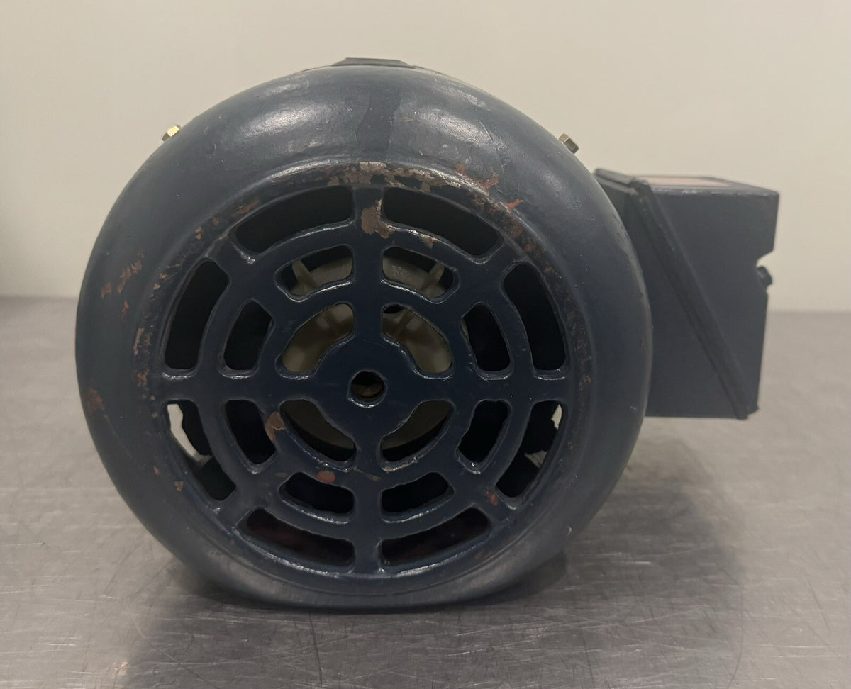 Century SD104 Motor 208-230/460V 1.5 HP 3488 RPM PE3AA21A01C NEW! FREE SHIPPING!