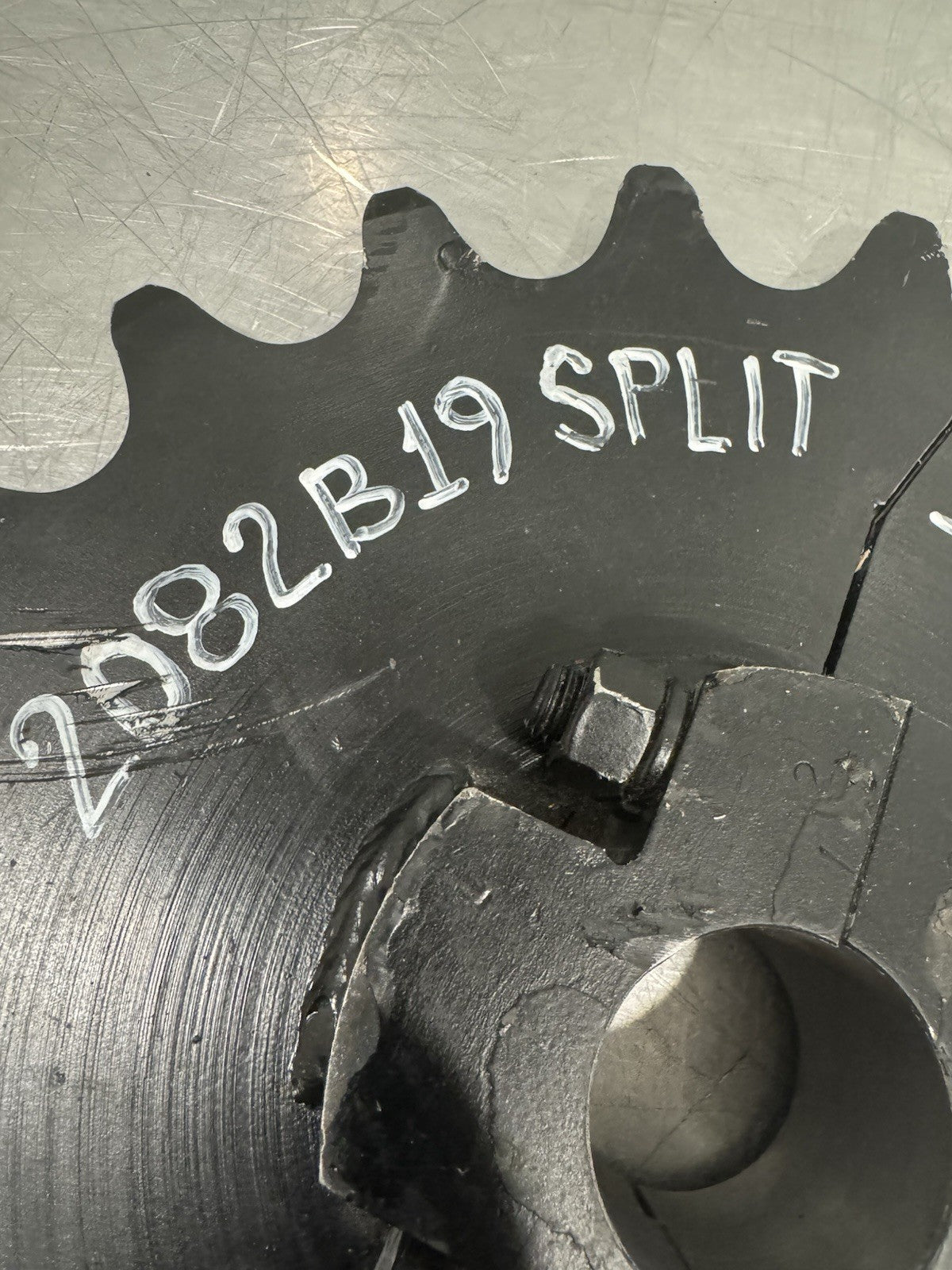 Martin 2082B19 Conveyor Chain Sprocket Split 19 Teeth NEW! FREE SHIPPING!