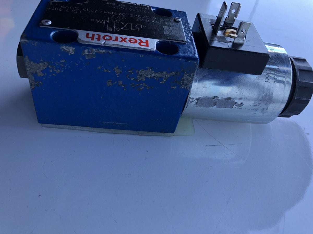 Rexroth 4WE6D62/EG24N9K4/T12S099 Directionl Spool Valve Hydraulic R900921285 NEW