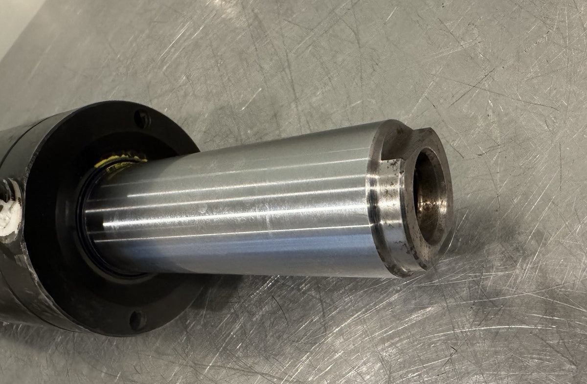 8128520503 Hydraulic Cylinder Dual Shaft NEW! FREE SHIPPING!