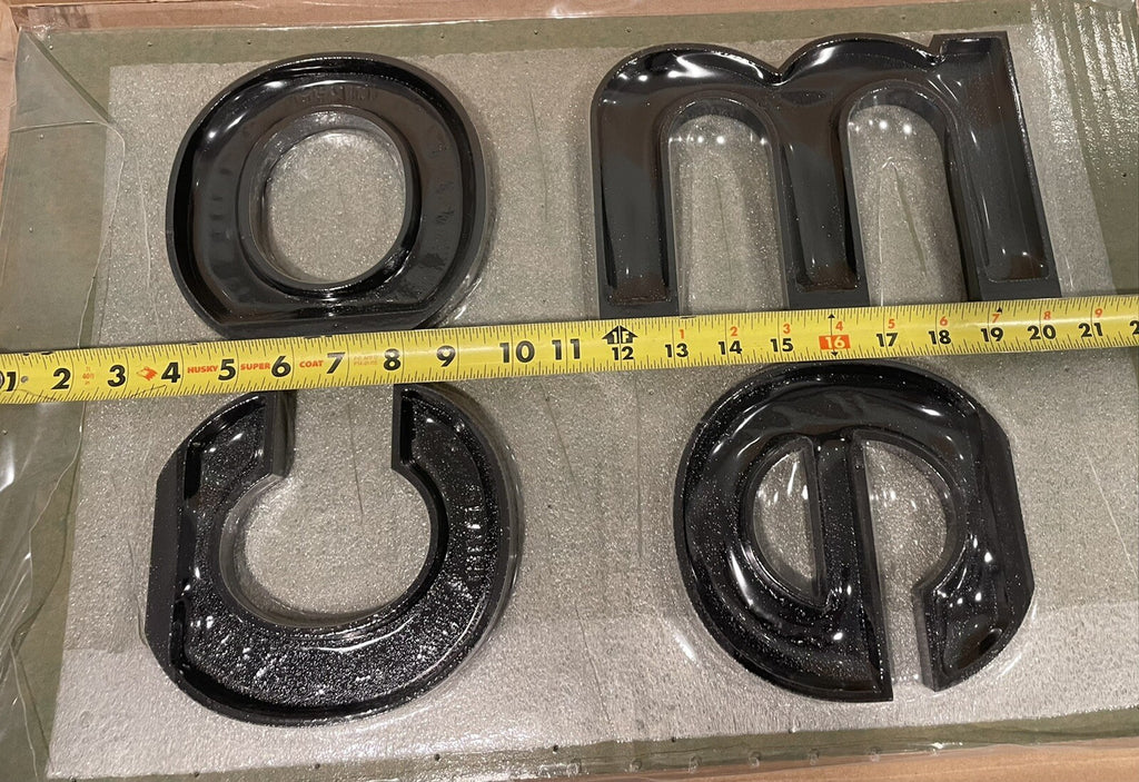 Gemini Cast Welcome Sign Letters NEW IN BOX Retails $250