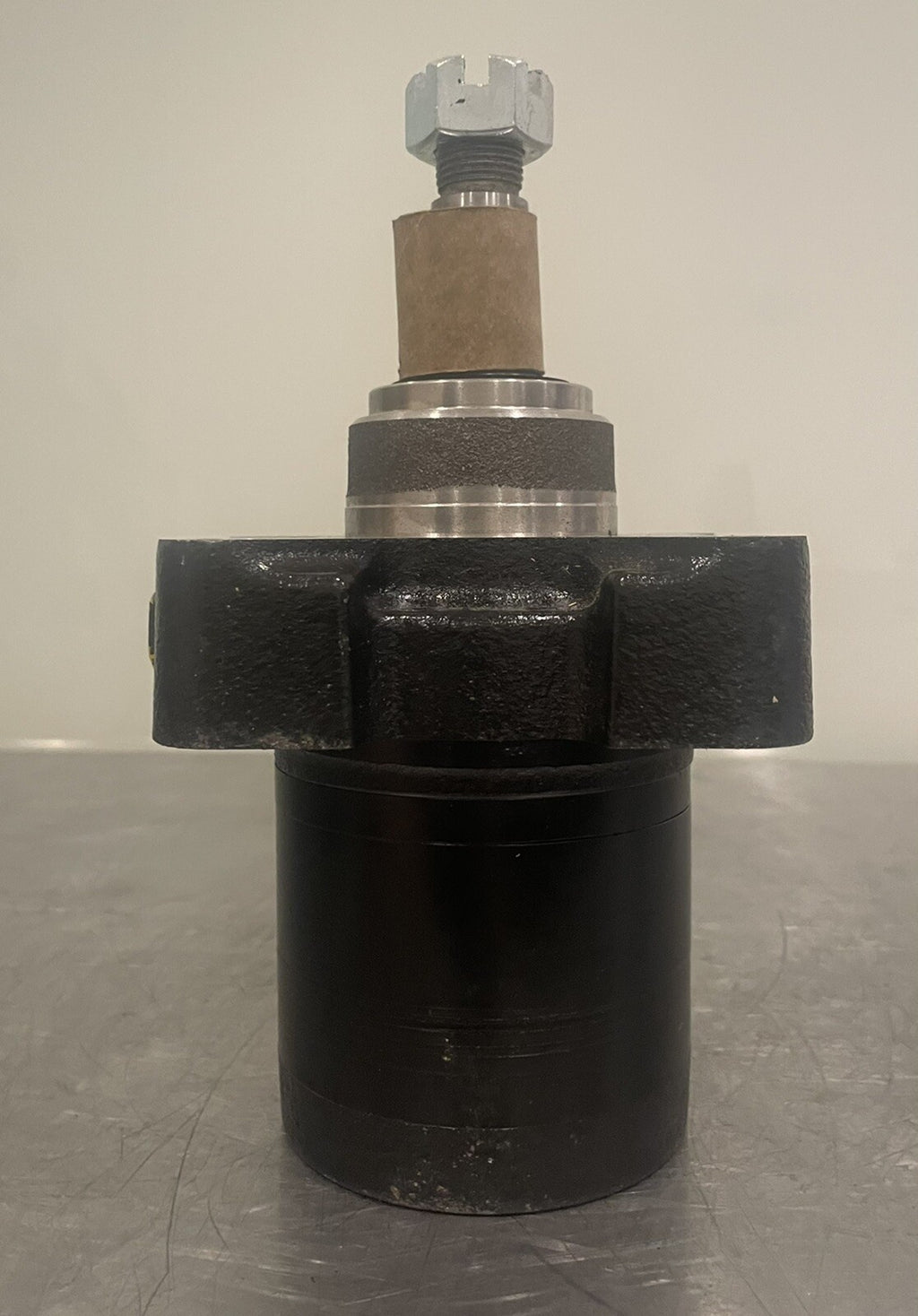 Genie 57996GT Parker Hydraulic Motor TE0165US250AAPM NEW! FREE SHIPPING!