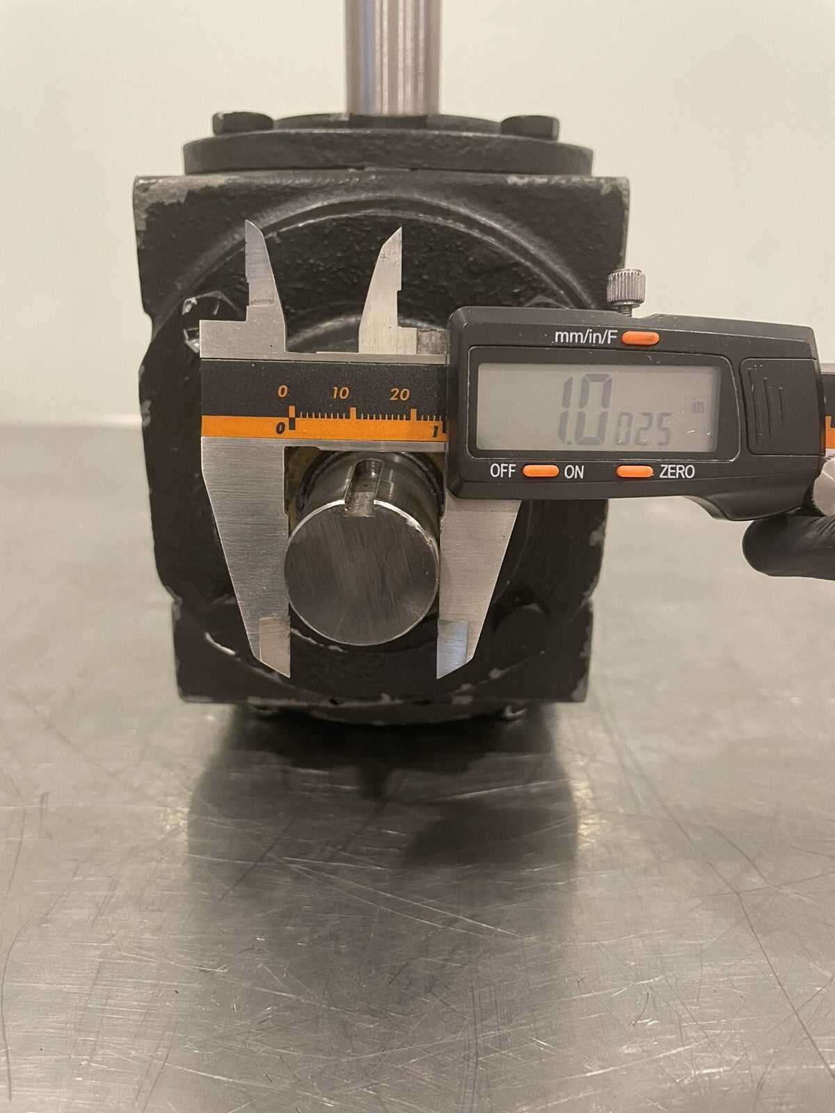 Hub City 0221-10826 Gear Reducer Model 150 1:1 Ratio NEW! FREE SHIPPING!