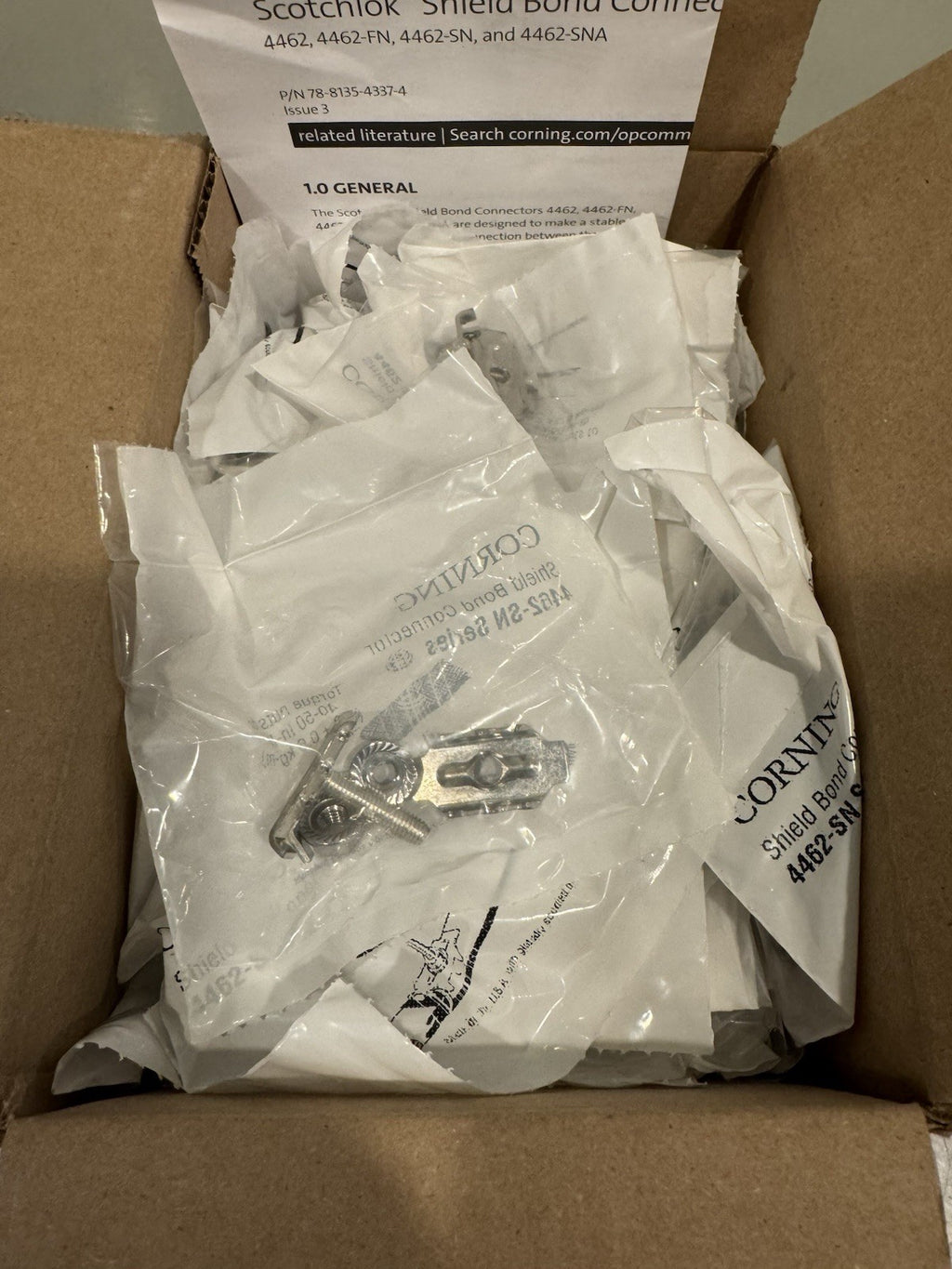 Corning 4462 SN Shield Bond Connector 80610415426 NEW! FREE SHIPPING!