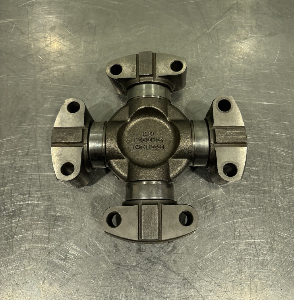 Mechanics 9.5C CNH Spider U-Joint Wing Block 4810233 NEW! FREE SHIPPING!