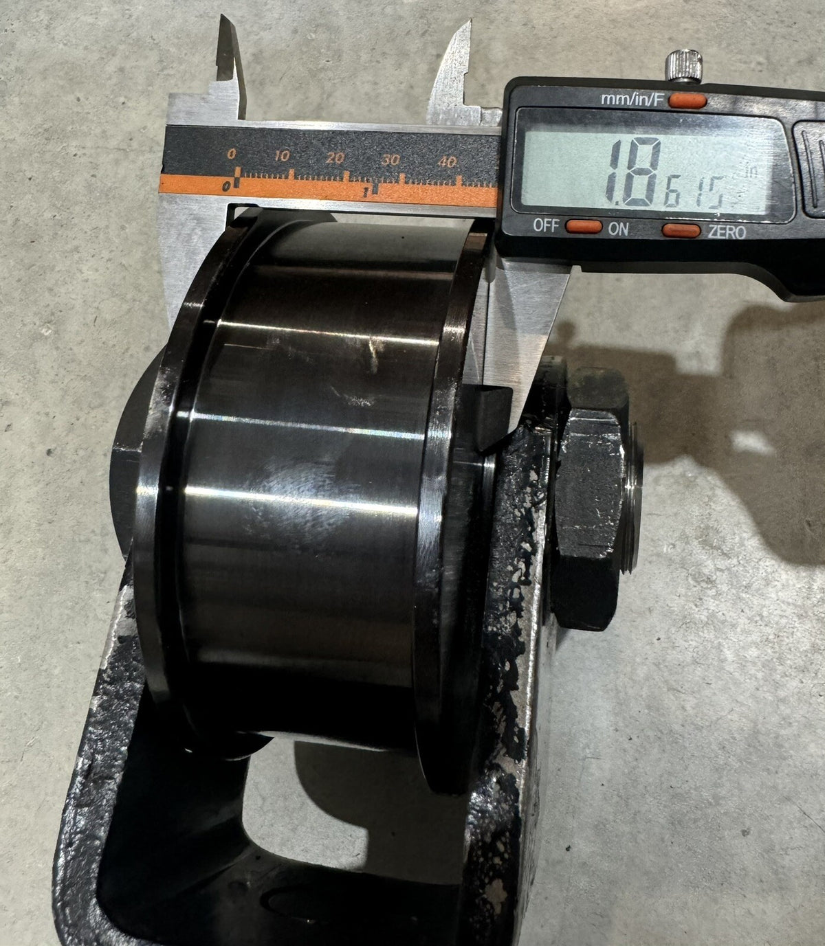 YY21-12-036 Hydraulic Cylinder W/ Roller 48” NEW! FREE SHIPPING!