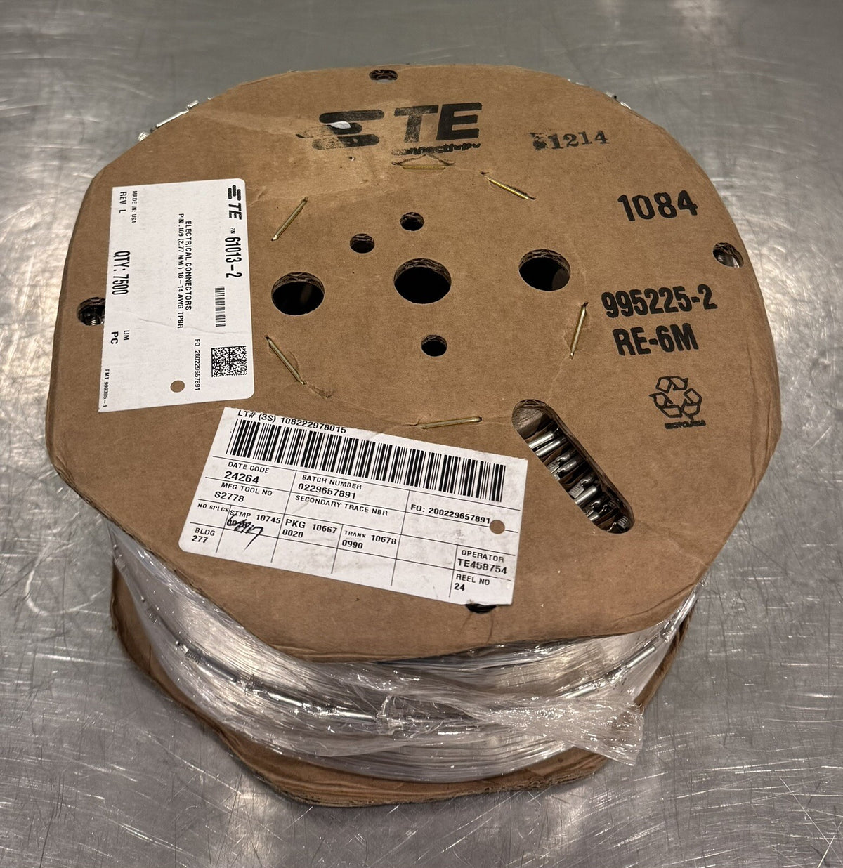 TE Connectivity 61013-2 AMP Crimp Terminals PACK OF 7500 NEW! FREE SHIPPING!