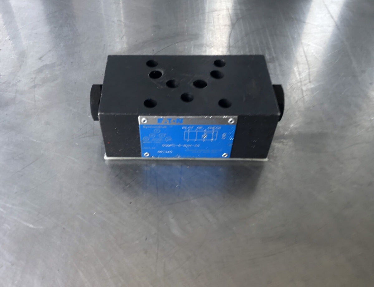 Eaton DGMPC-5-ABK-30 Hydraulic Check Valve 867340 NEW!! FREE SHIPPING!!!