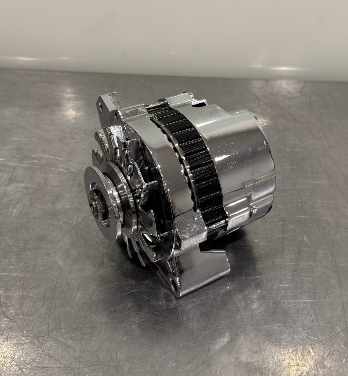 Alternator Chrome W0525 NEW! SHIPS FREE!