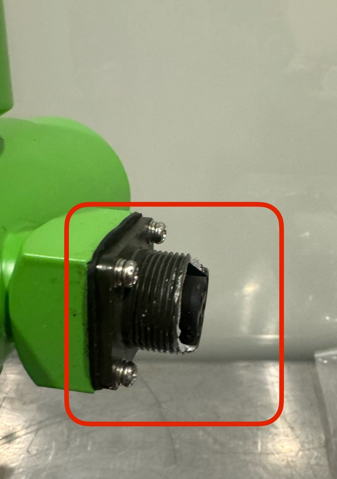 Hitrol HTM-930N Vibration Level Sensor Switch NEW! DAMAGED CONNECTION!